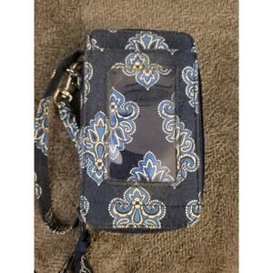Vera Bradley All In One Wristlet  Calypso Pattern Blue White